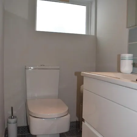 Modern 3 Bedroom Penthouse In Templebar 아파트