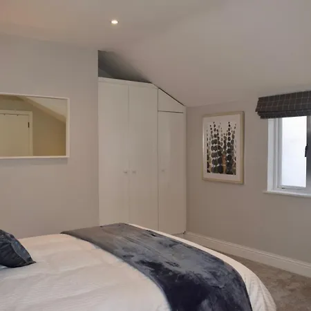 Modern 3 Bedroom Penthouse In Templebar Дублин